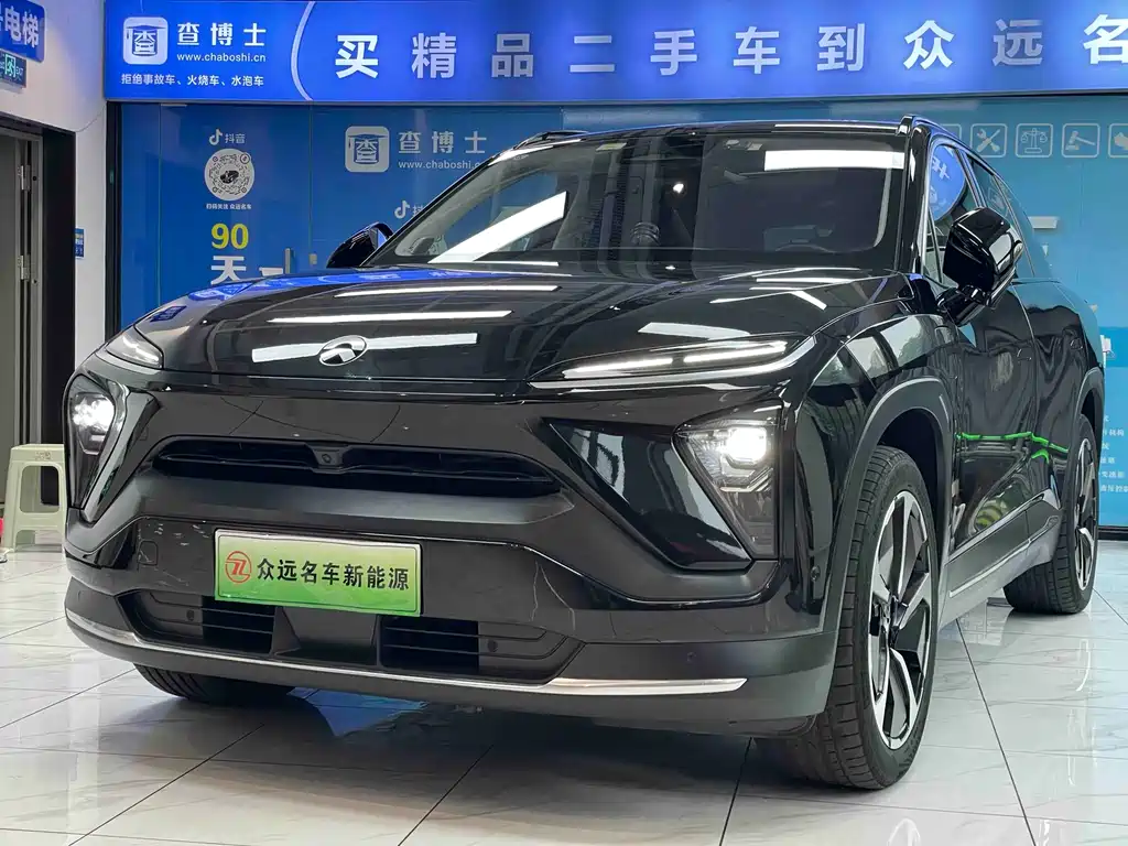 NIO ES6 2021