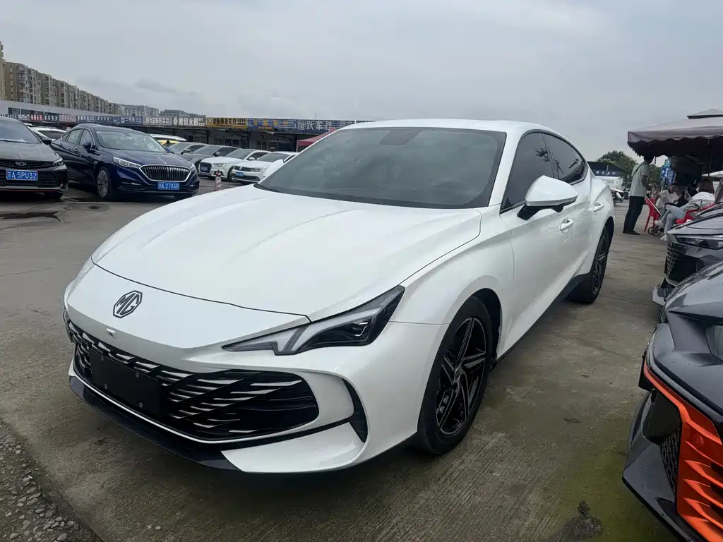 MG MG7 2023