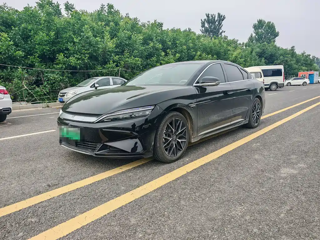 BYD Han 2025