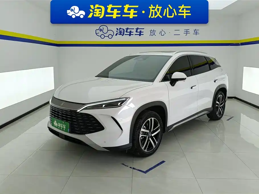 BYD L DM-i 2024