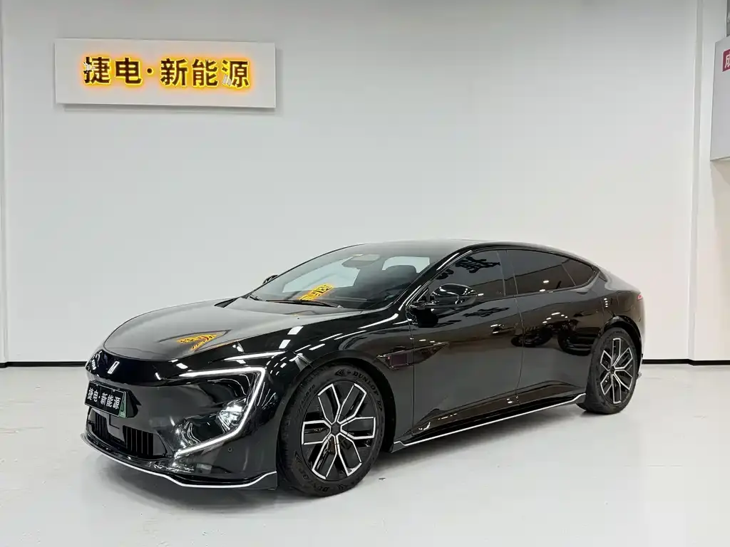 Avita 12 2024 650 triple laser four-wheel drive performance version