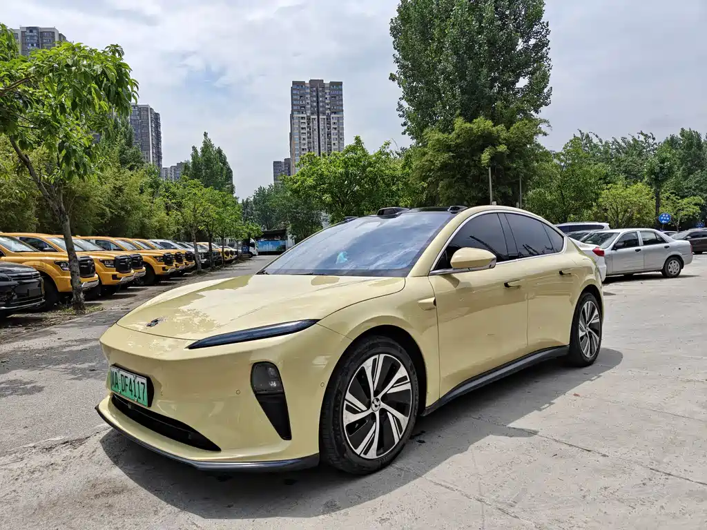 NIO ET5 2023