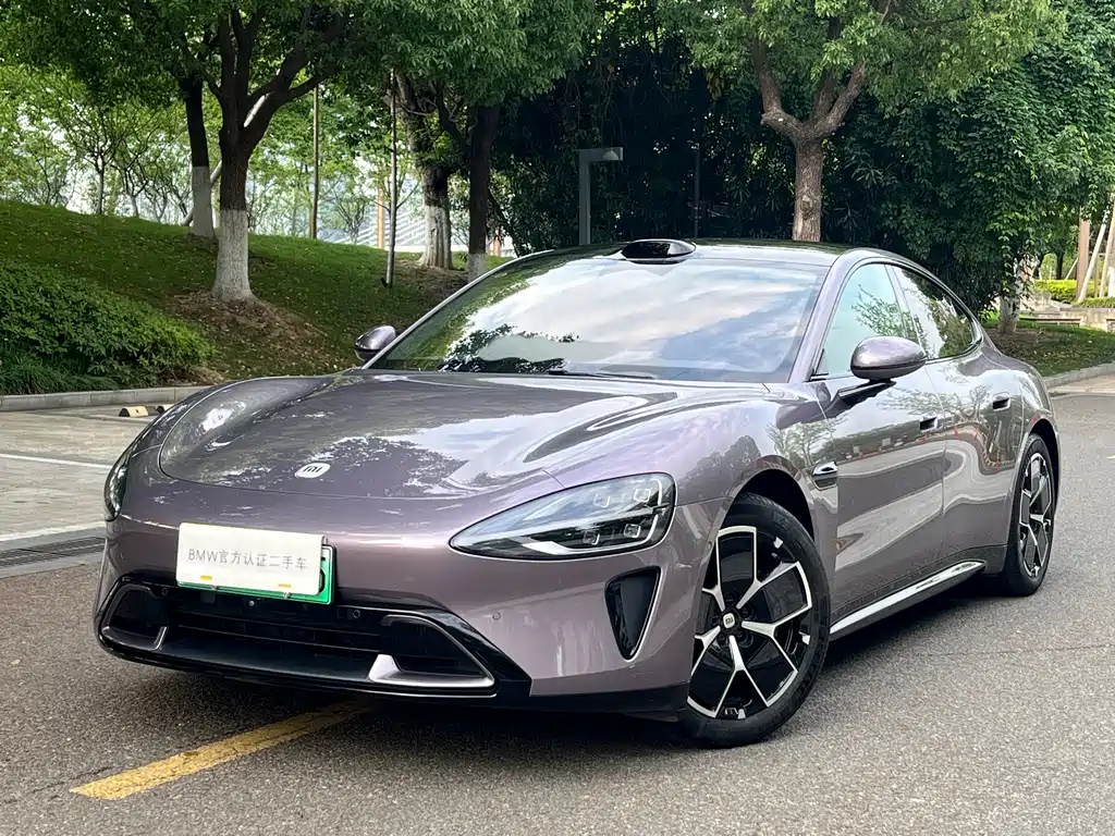Xiaomi SU7 2025