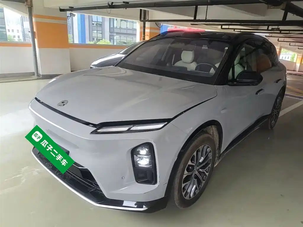 NIO ES6 2025