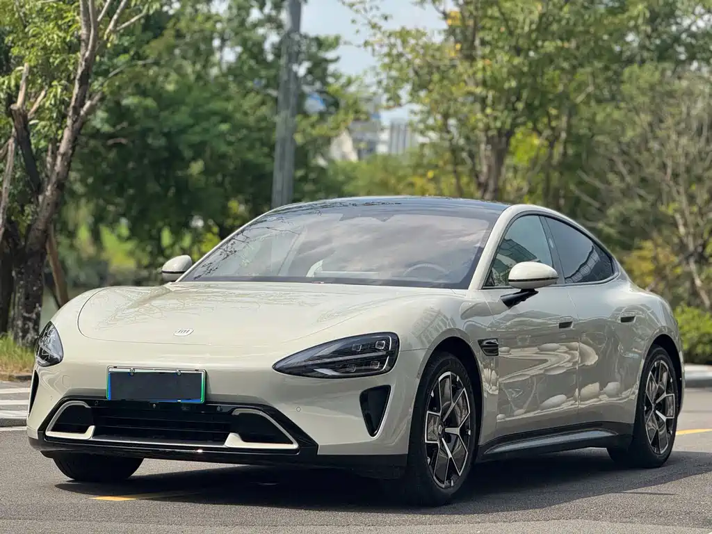 Xiaomi SU7 2025