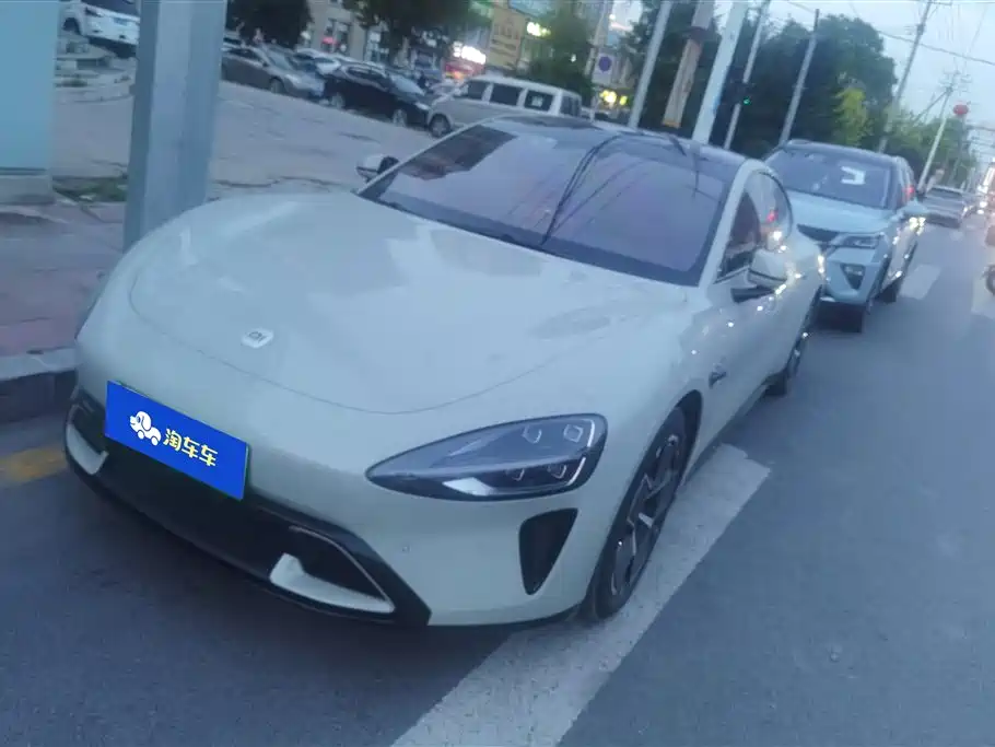 Xiaomi SU7 2025