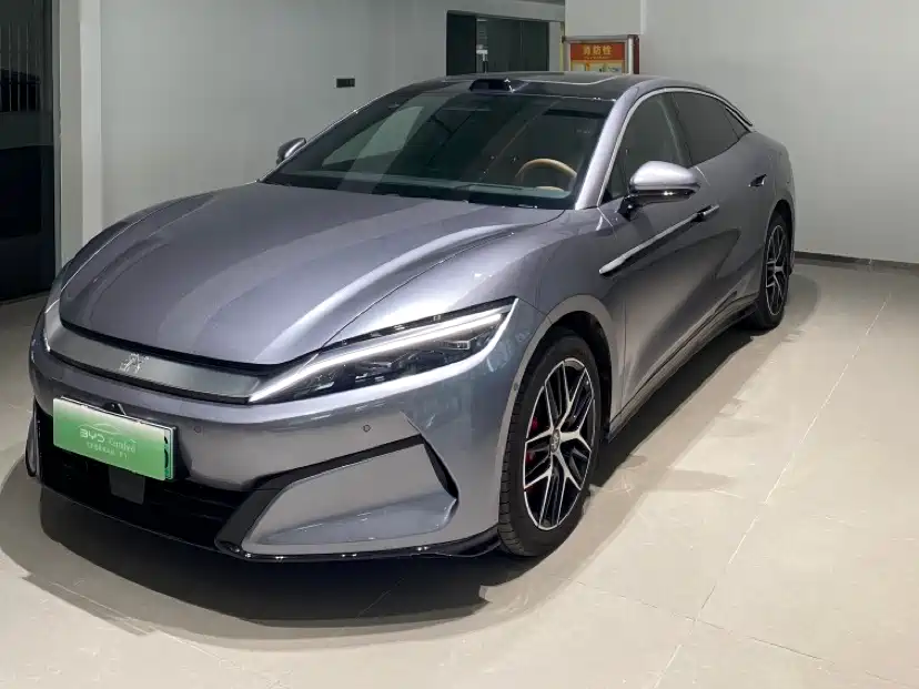BYD 汉L 2025