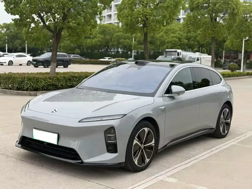 NIO ET5T 2025