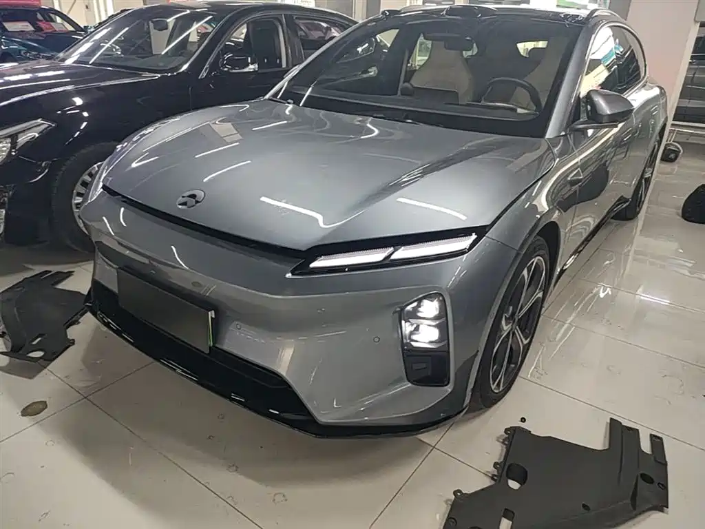 NIO ET5T 2025