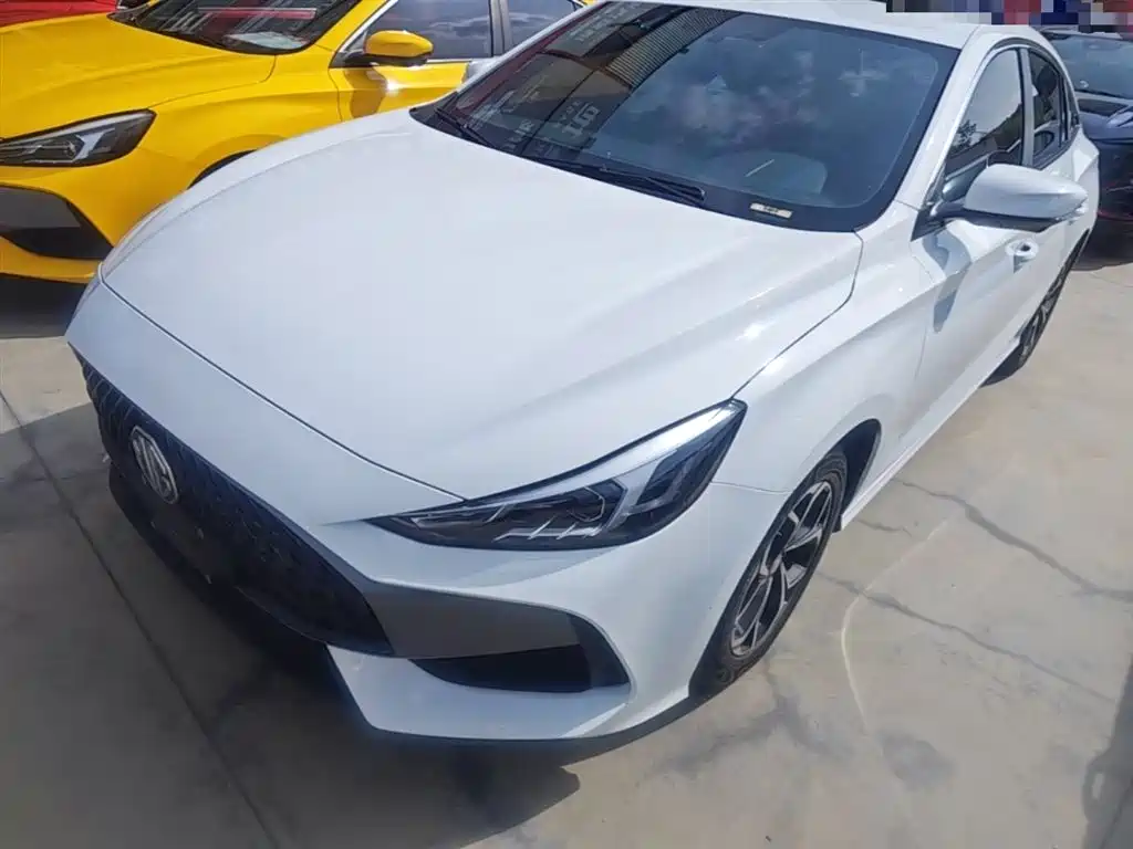 MG MG5 2023