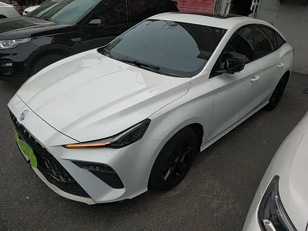 MG MG5 Scorpio 2023