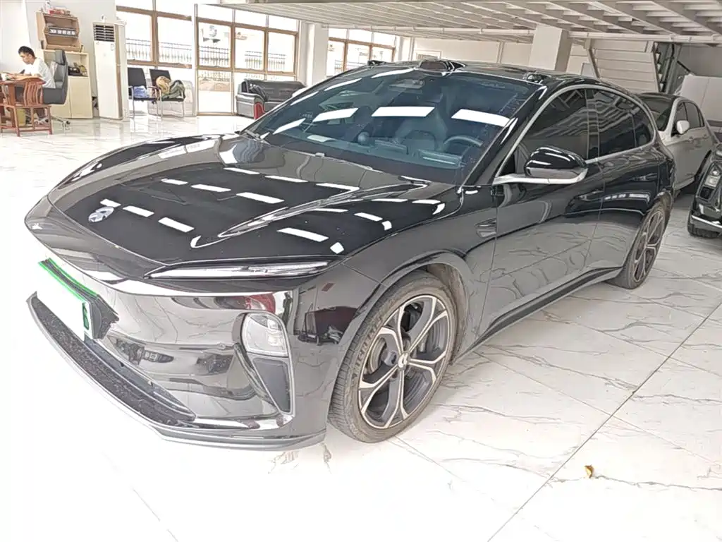 NIO ET5T 2024