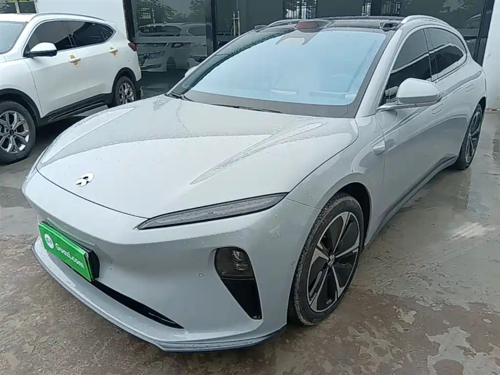 NIO ET5T 2024