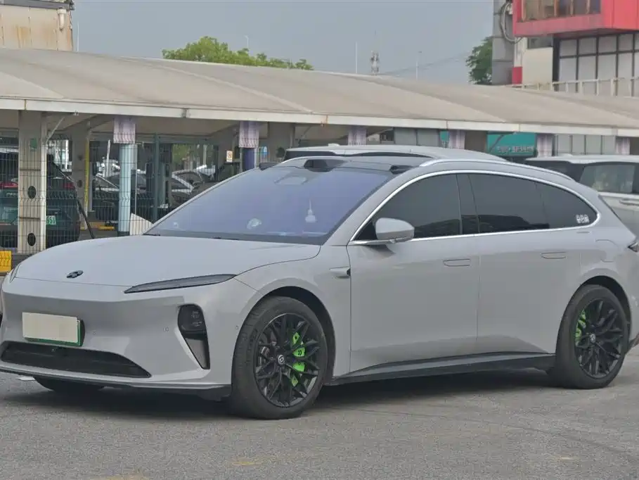 NIO ET5T 2024