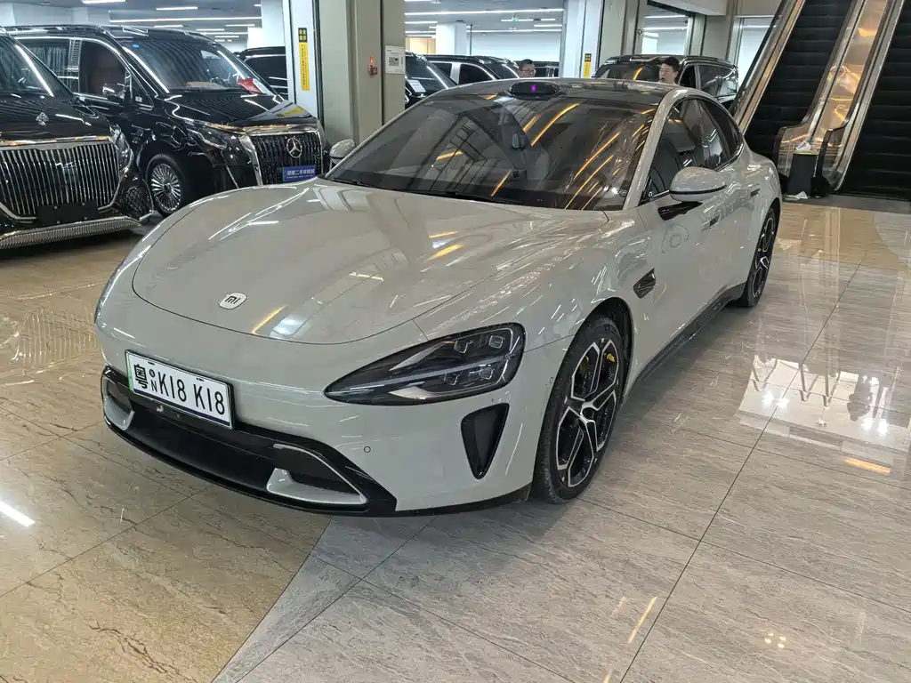 Xiaomi SU7 2025