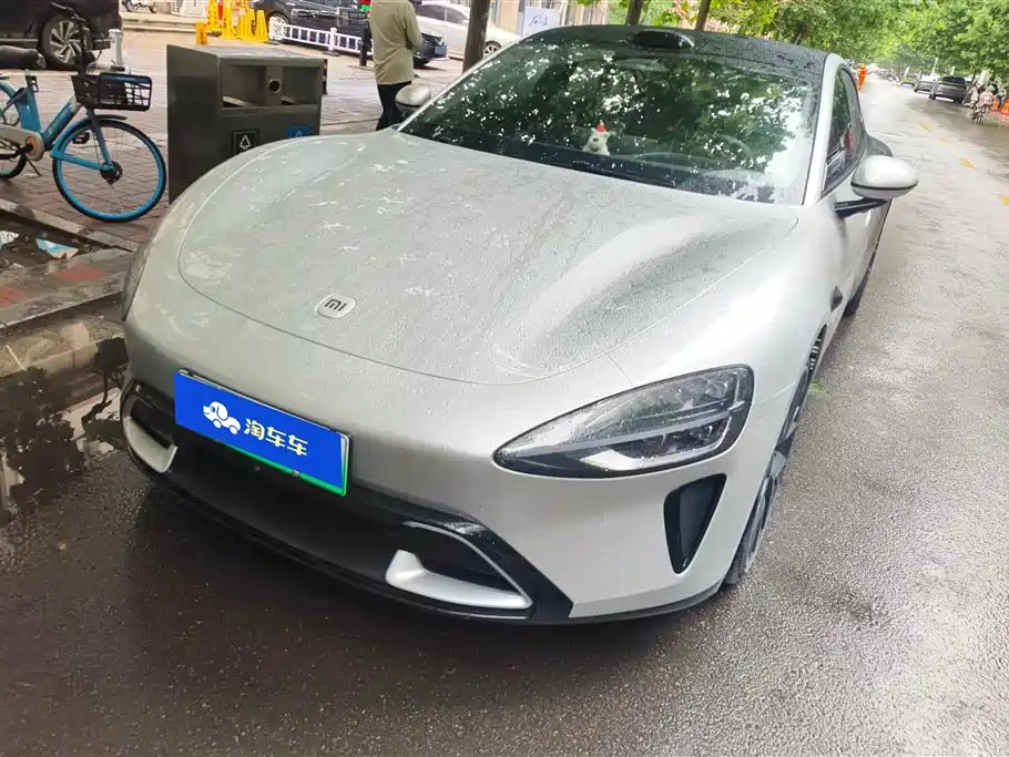 Xiaomi SU7 2025