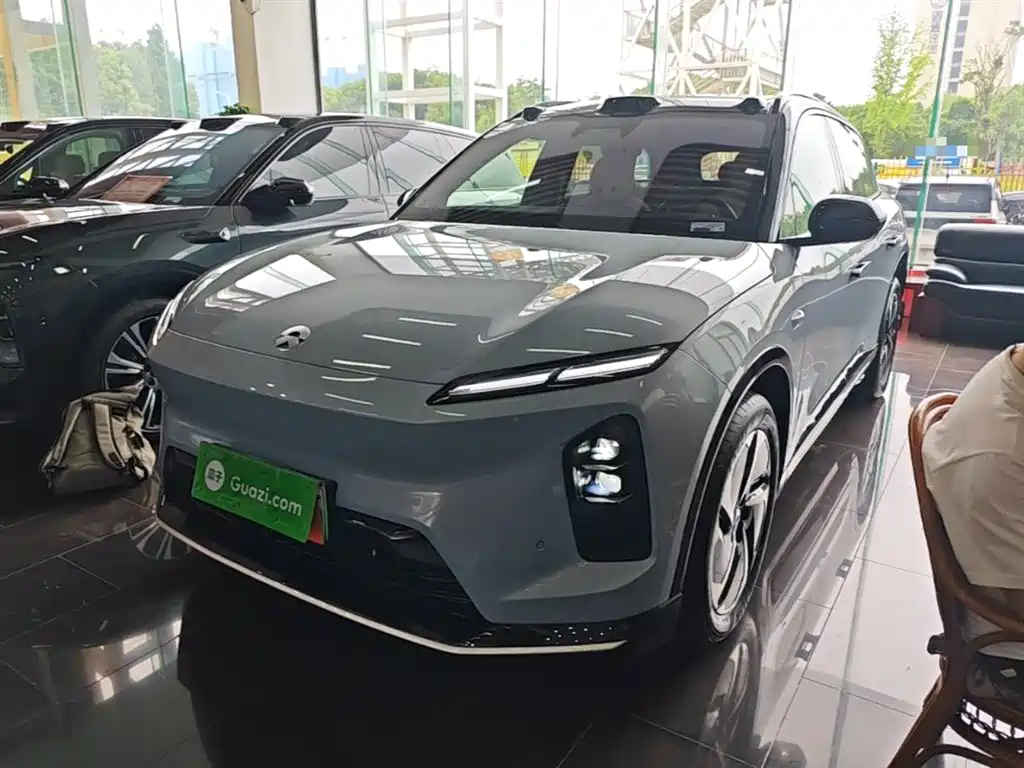 NIO ES6 2025