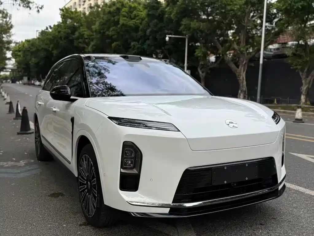 NIO ES8 2026
