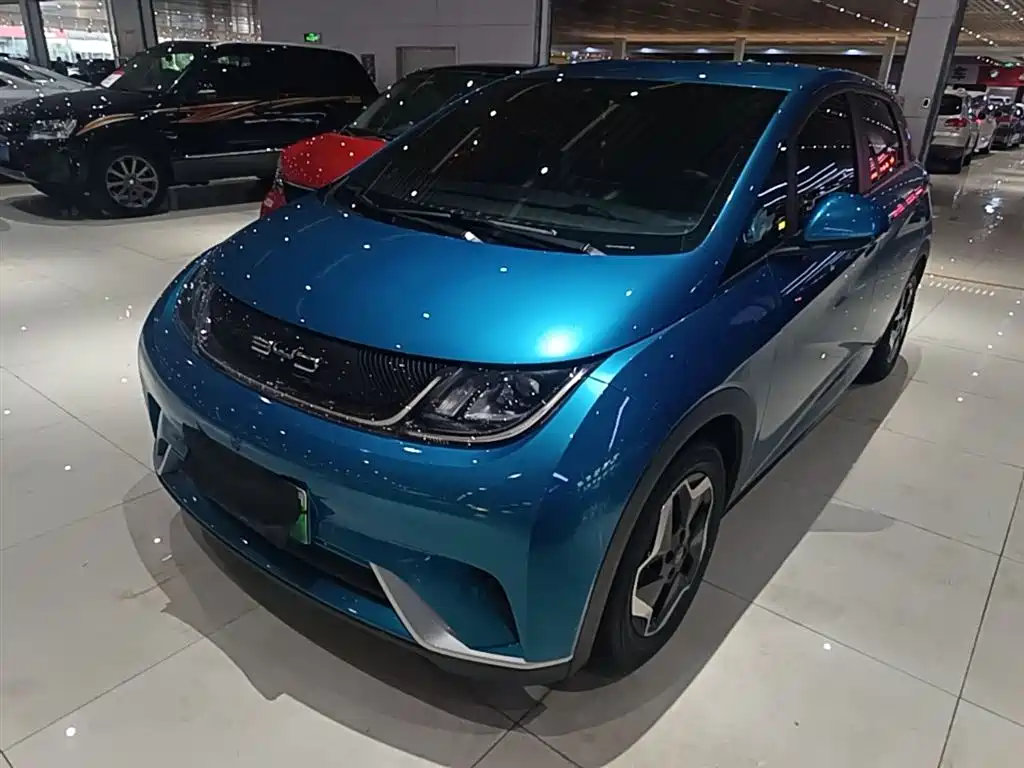 BYD Dolphin 2023