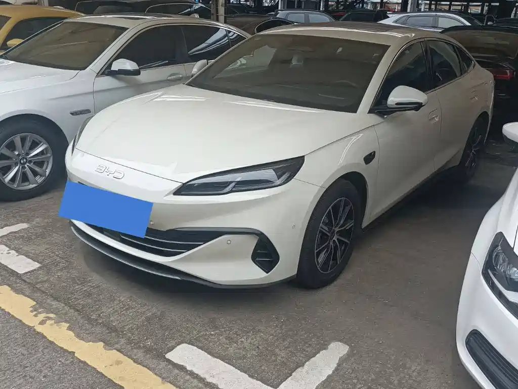 BYD 海豹06 2025