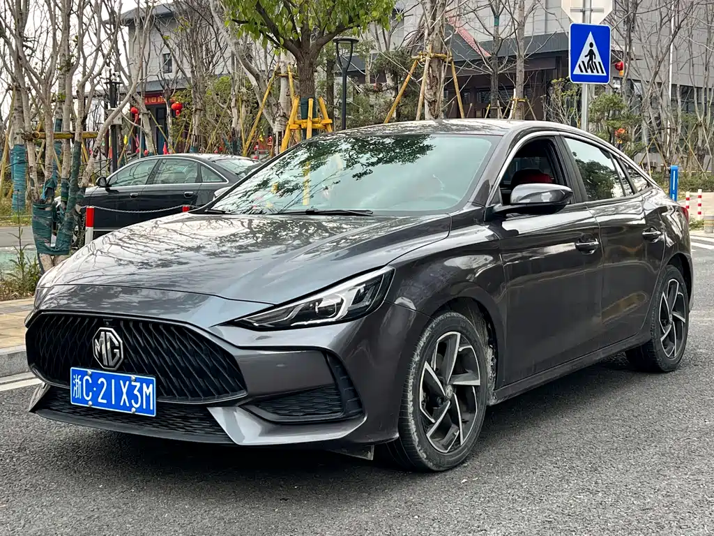 MG MG5 2021