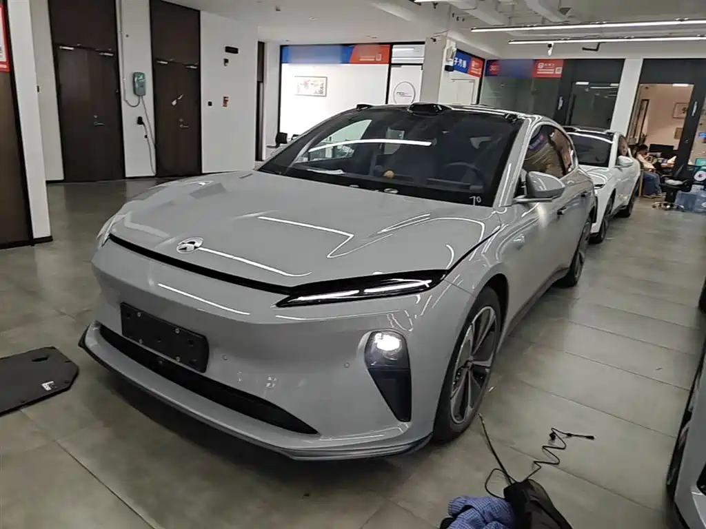 NIO ET5T 2025