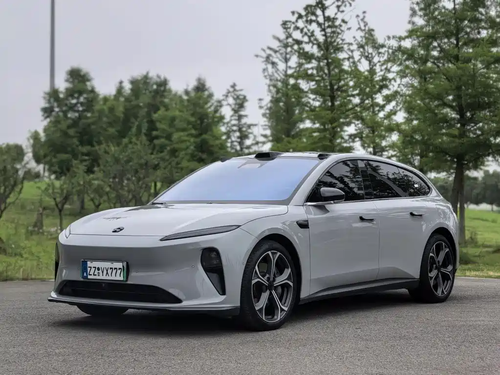 NIO ET5T 2024