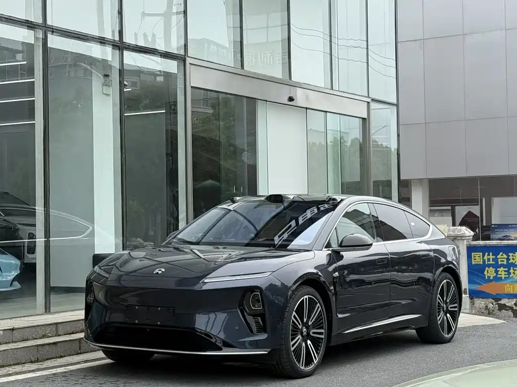 NIO ET9 2025