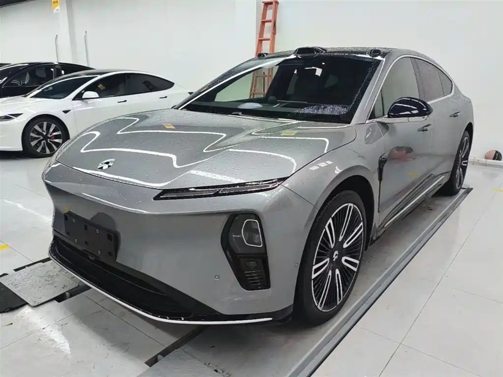NIO ET9 2025