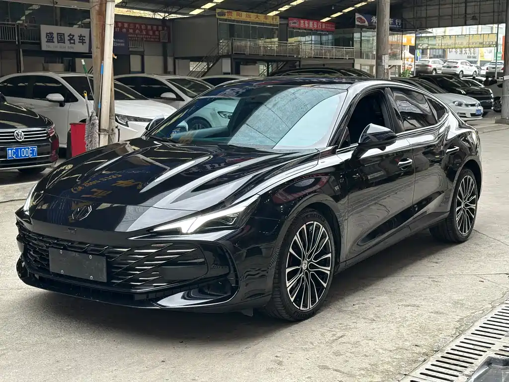 MG MG7 2023