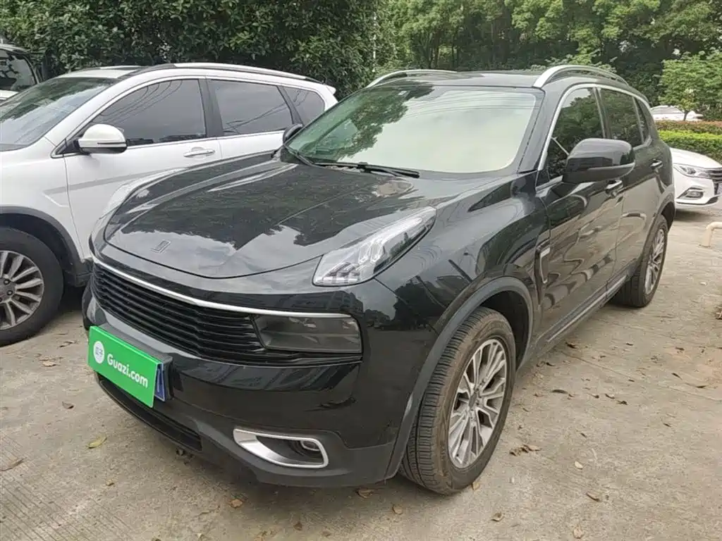 Lynk & Co 01 2019