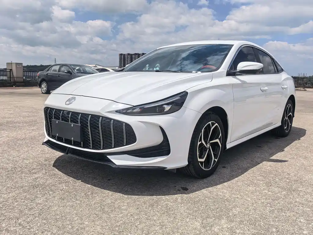 MG MG5 2025
