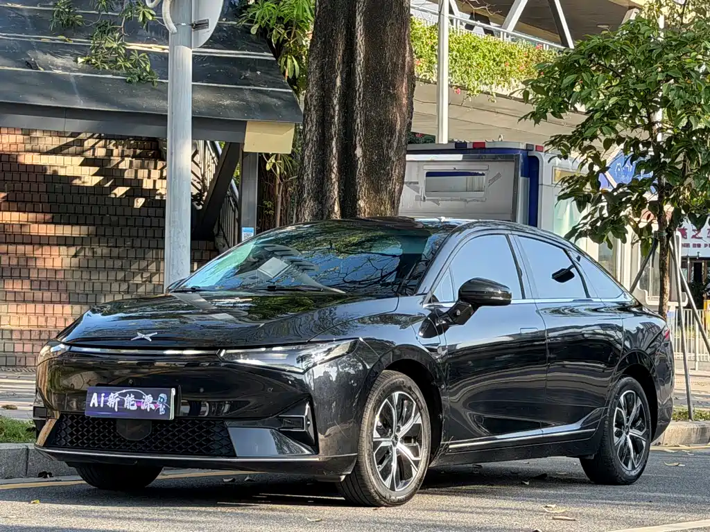 XPENG P5 2022