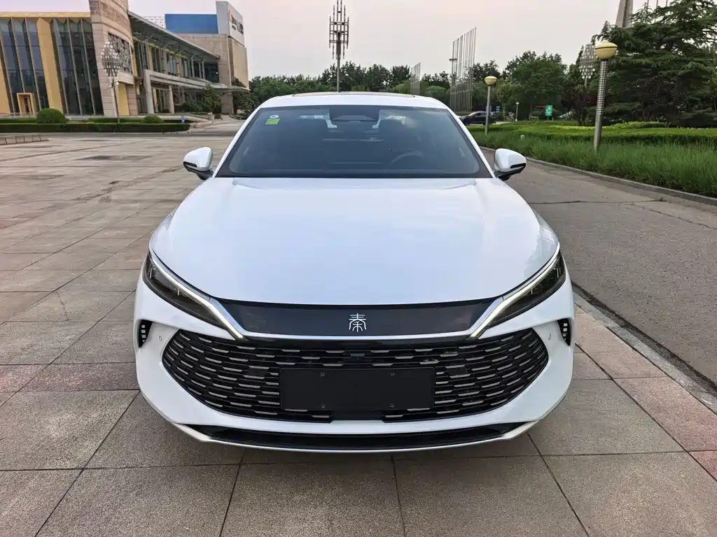 BYD Qin L 2025