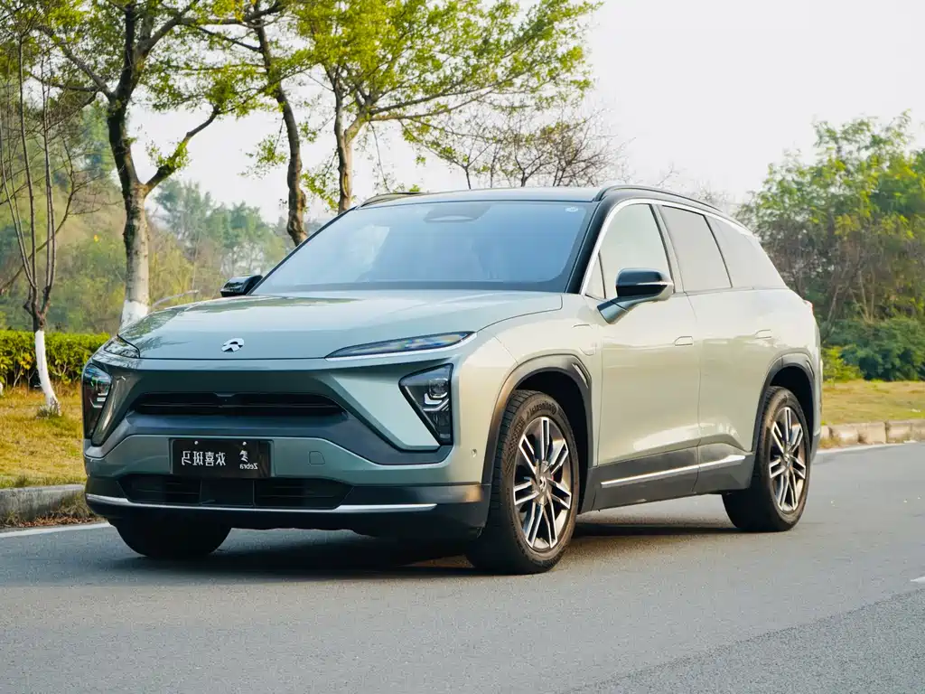 NIO ES6 2021