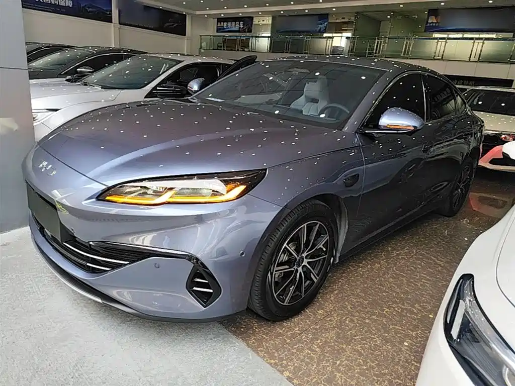 BYD 海豹06 2025