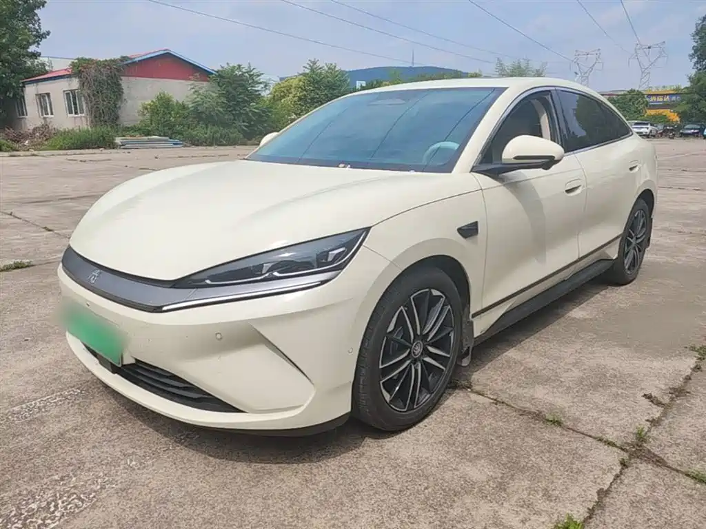 BYD Qin L 2025