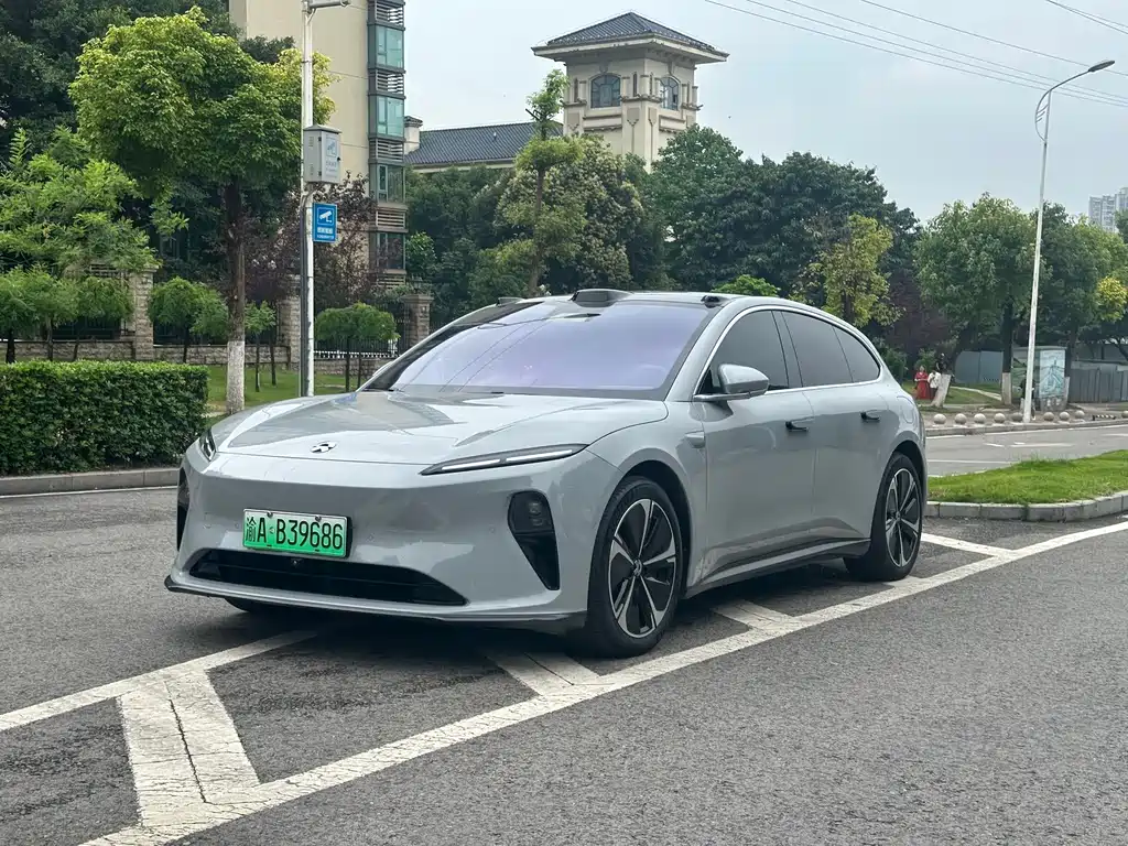 NIO ET5T 2024
