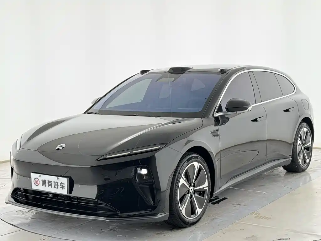 NIO ET5T 2024