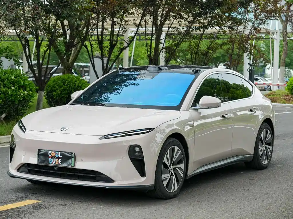 NIO ET5 2024