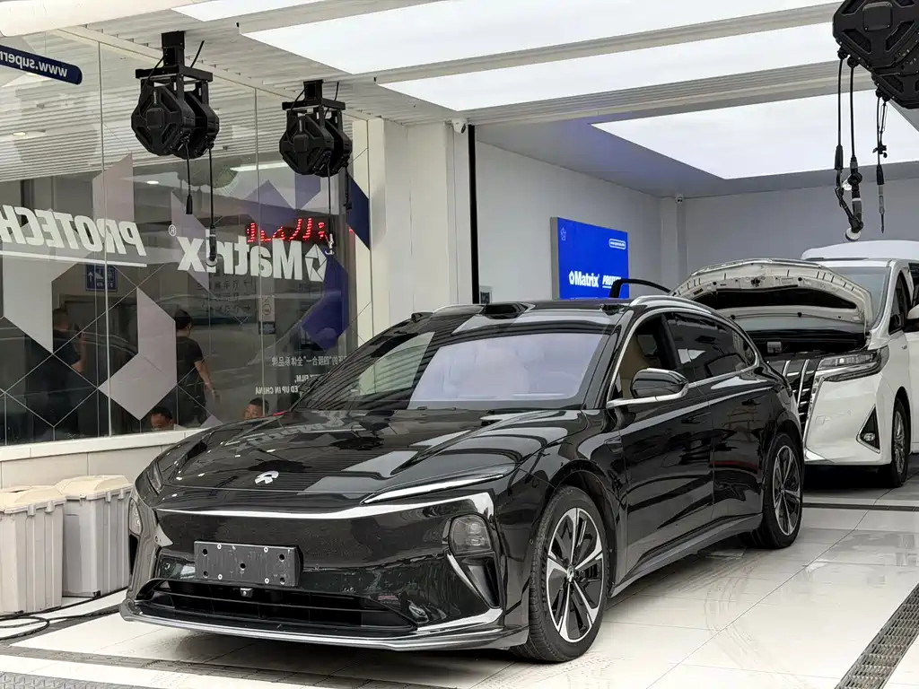 NIO ET5T 2024