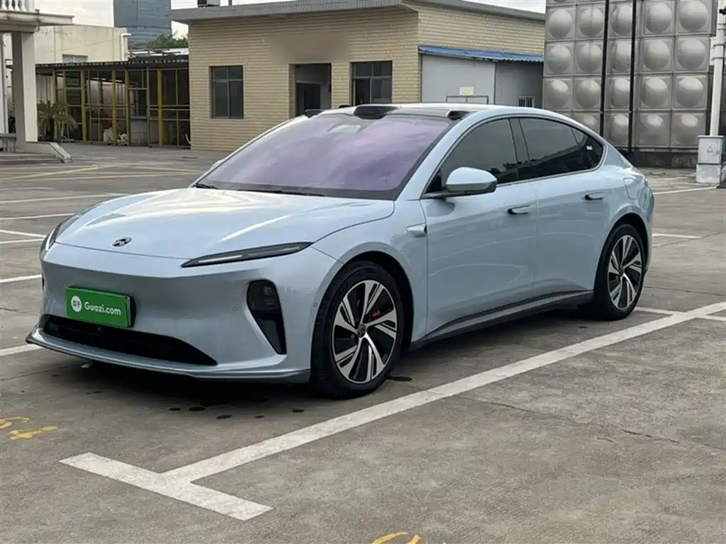 NIO ET5 2022
