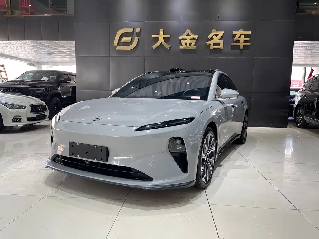 NIO ET5T 2024