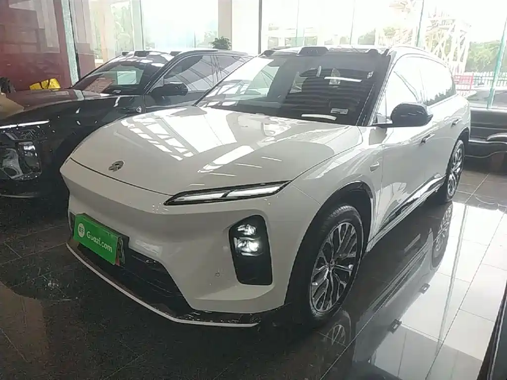 NIO ES6 2025