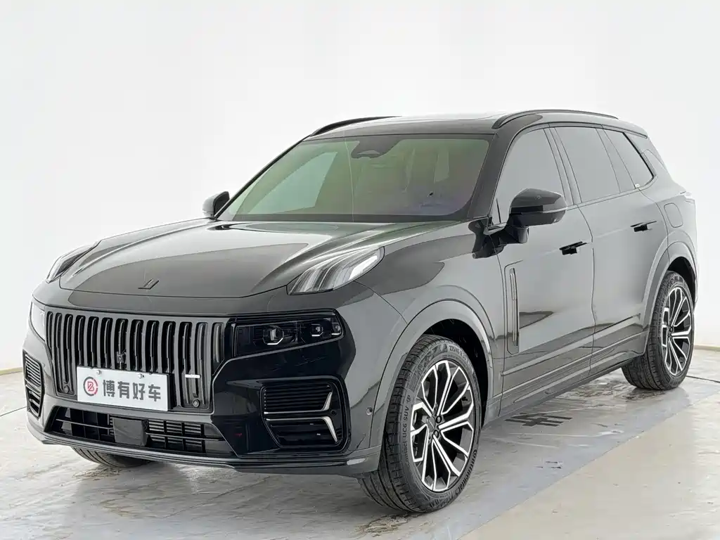 Lynk & Co 09 EM-P 2025