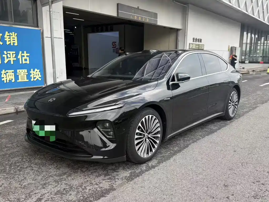 NIO ET7 2025