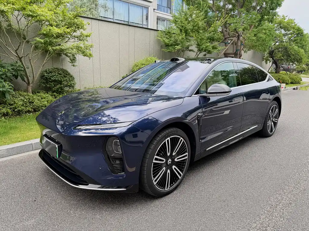 NIO ET9 2025