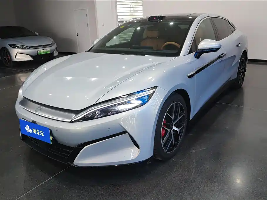 BYD 汉L 2025