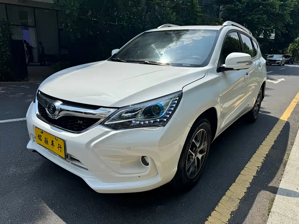 BYD Song 2016