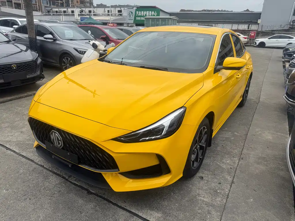 MG MG5 2021